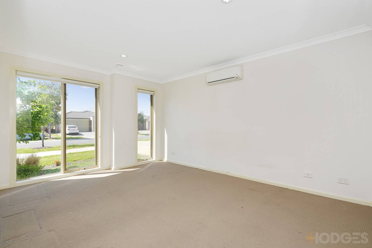 25 Glenelg Street Clyde North - Residential for sale