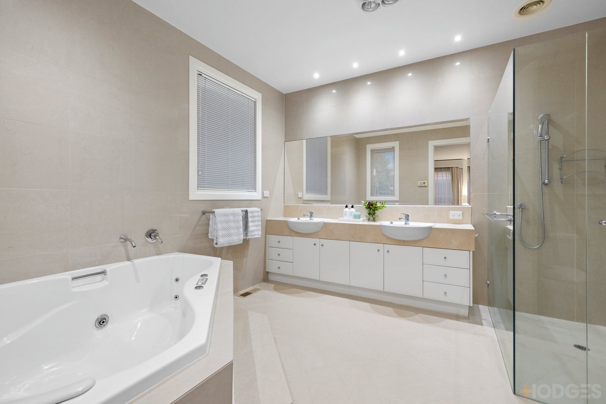 25 Glenmore Crescent Black Rock - Residential for sale