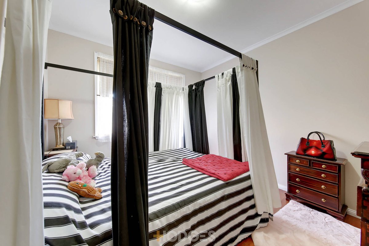 25 Golden Avenue Werribee - Residential for sale