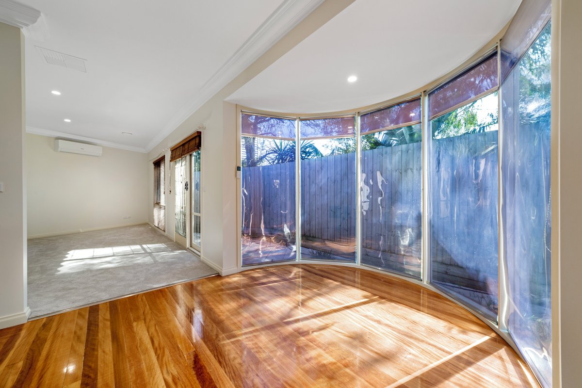 2 / 5 Hastings Street HAMPTON - Residential for lease