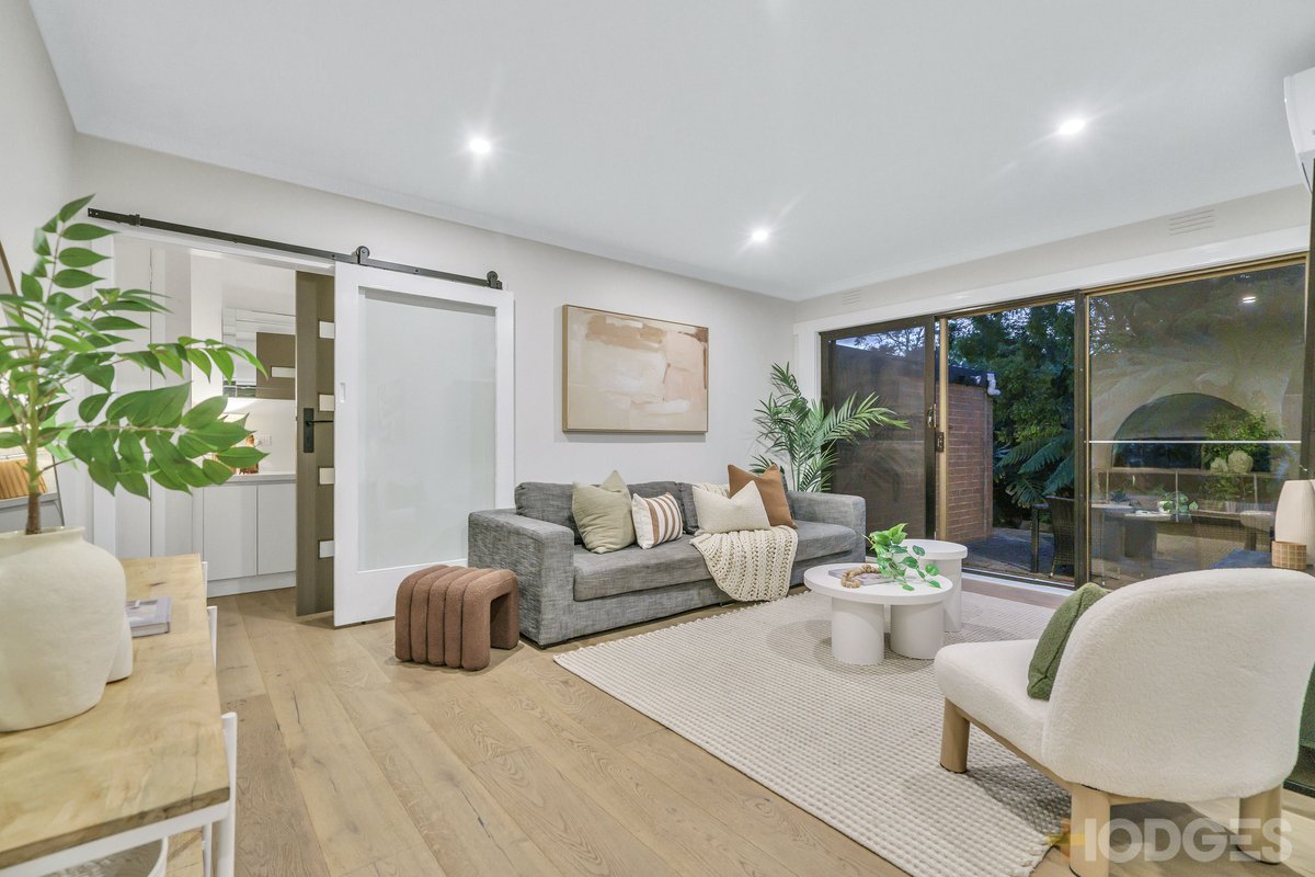 25 Jennifer Street Cheltenham - Residential for sale