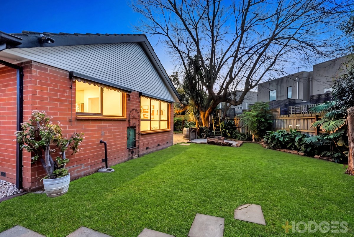 25 Jennifer Street Cheltenham - Residential for sale