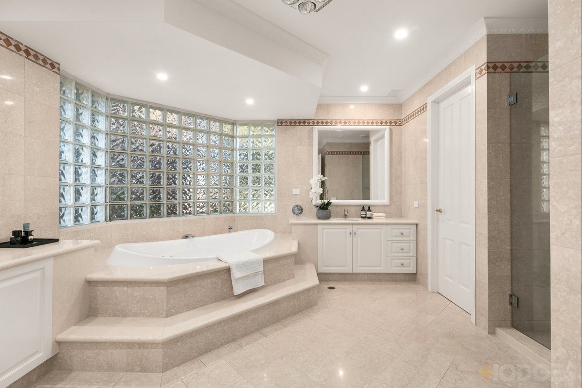 25 Kean Street Caulfield South - Residential for sale