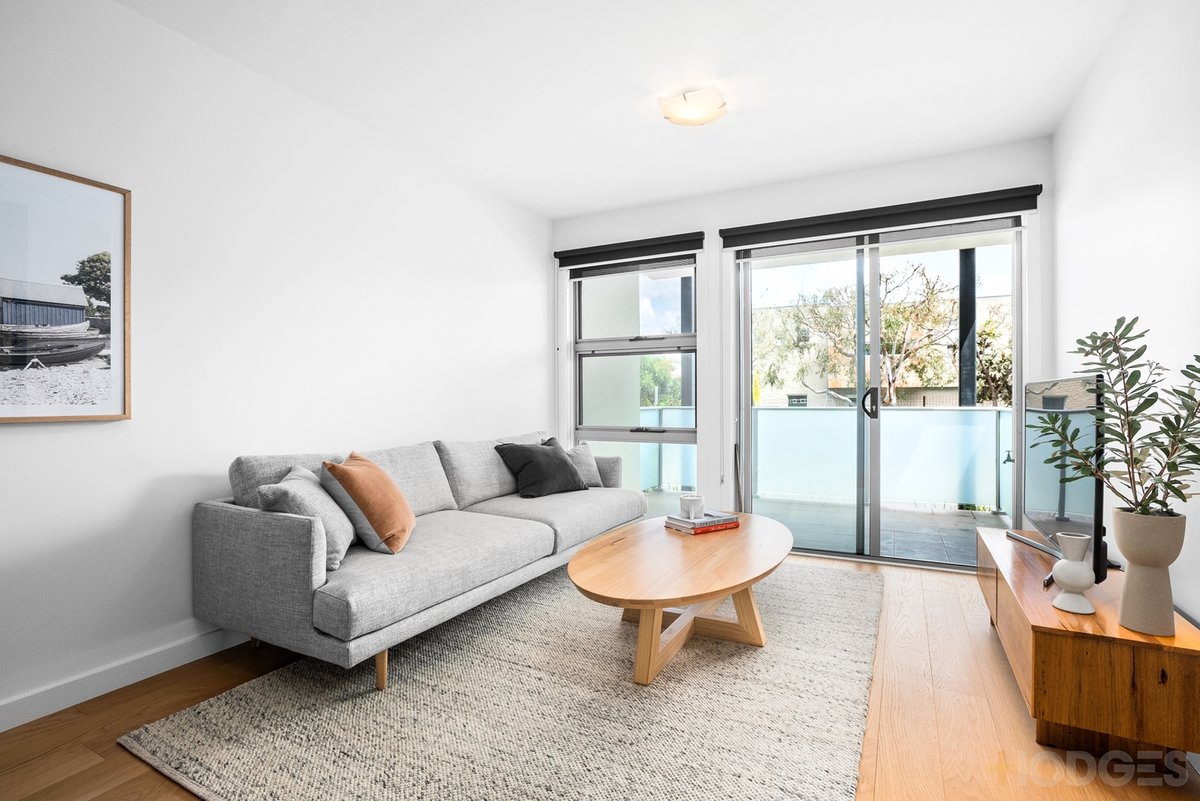 2 / 5 Maury Road Chelsea - Residential for sale