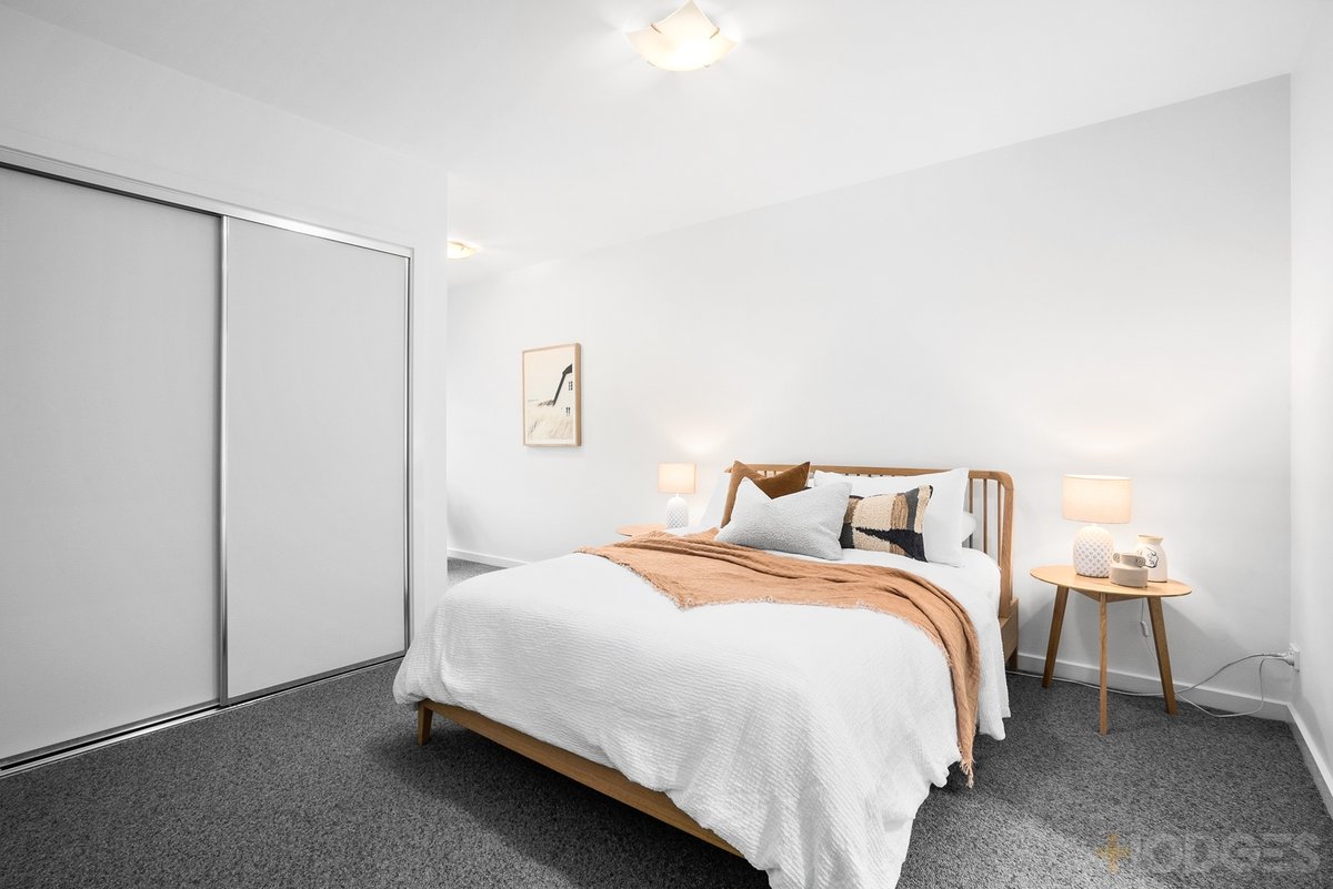 2 / 5 Maury Road Chelsea - Residential for sale