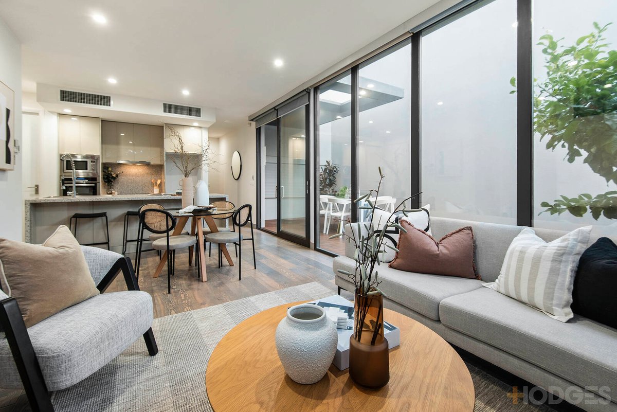 2 / 5 Noyes Street Highett - Residential for sale