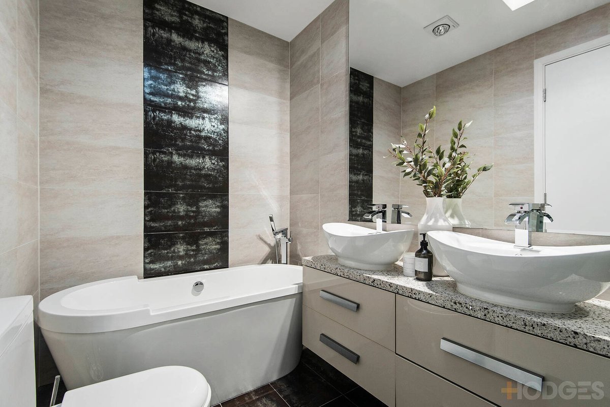2 / 5 Noyes Street Highett - Residential for sale