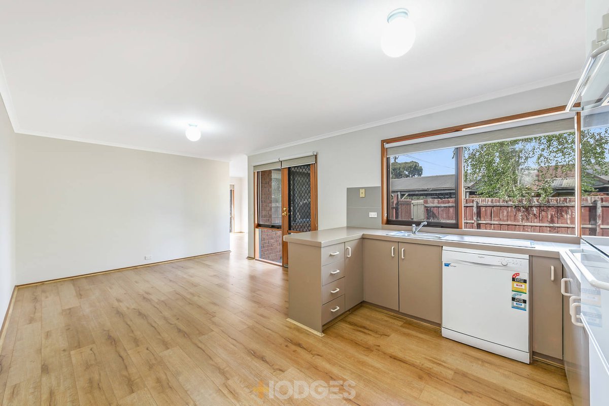25 Paras Drive Carrum Downs - Residential for sale
