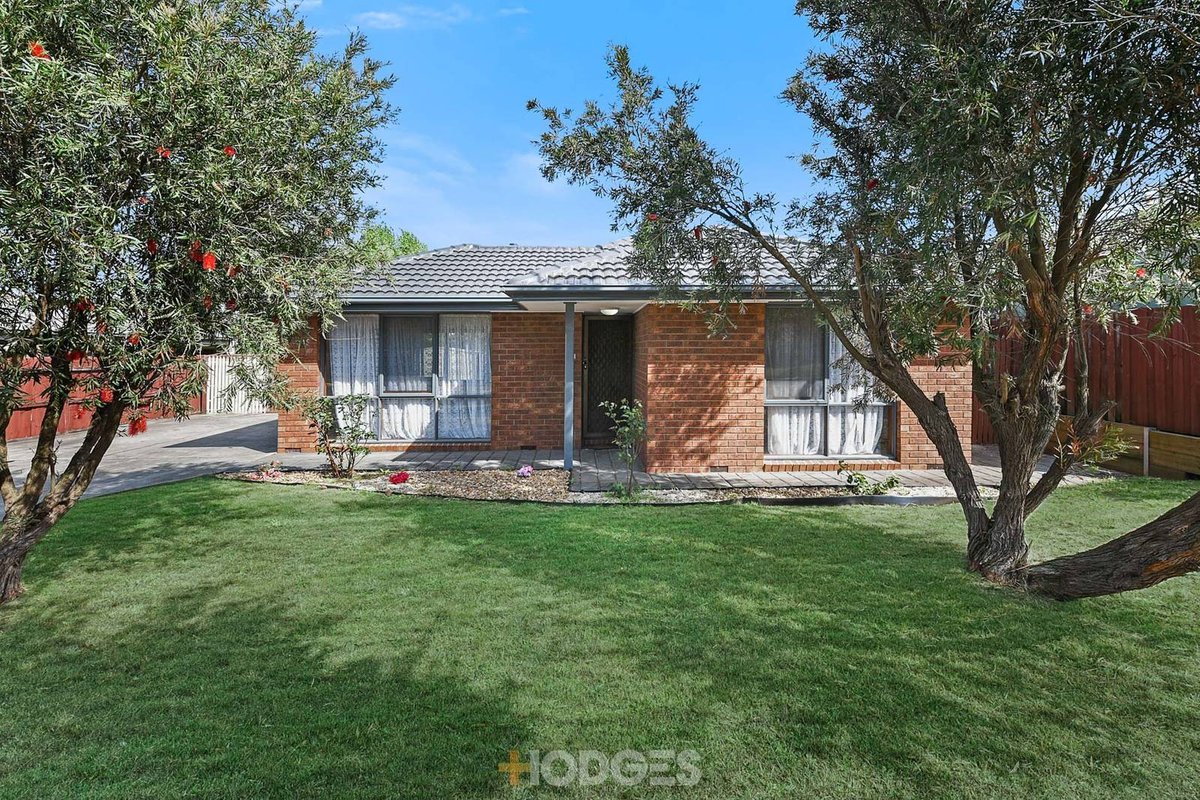 25 Paras Drive Carrum Downs - Residential for sale