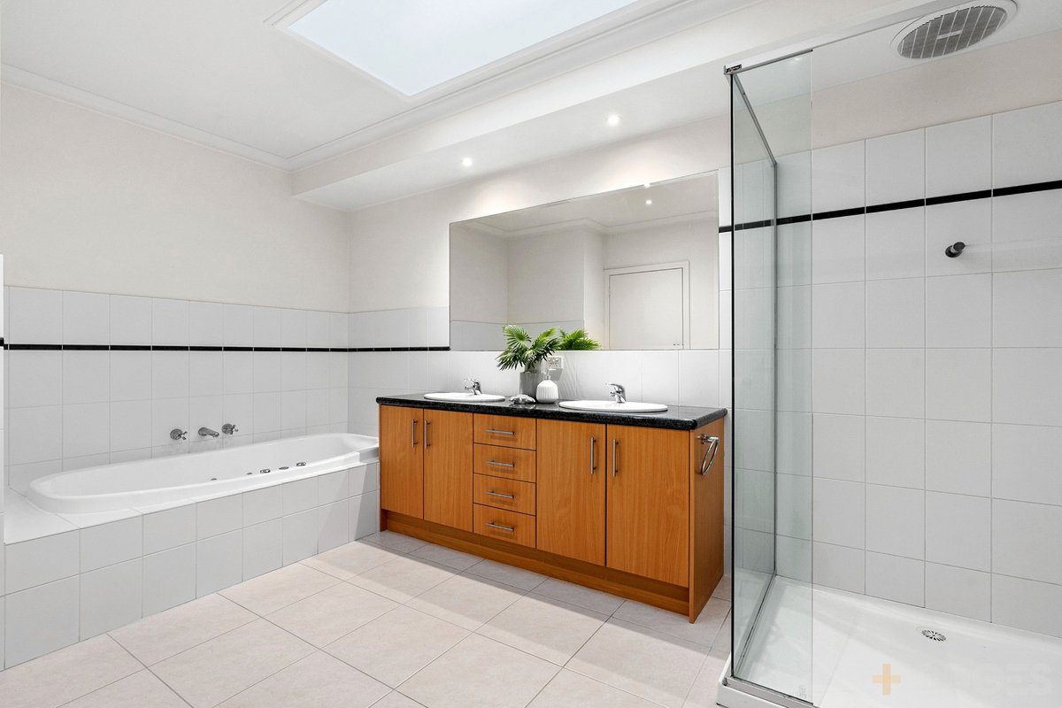 25 Roxby Street Manifold Heights - Residential for sale