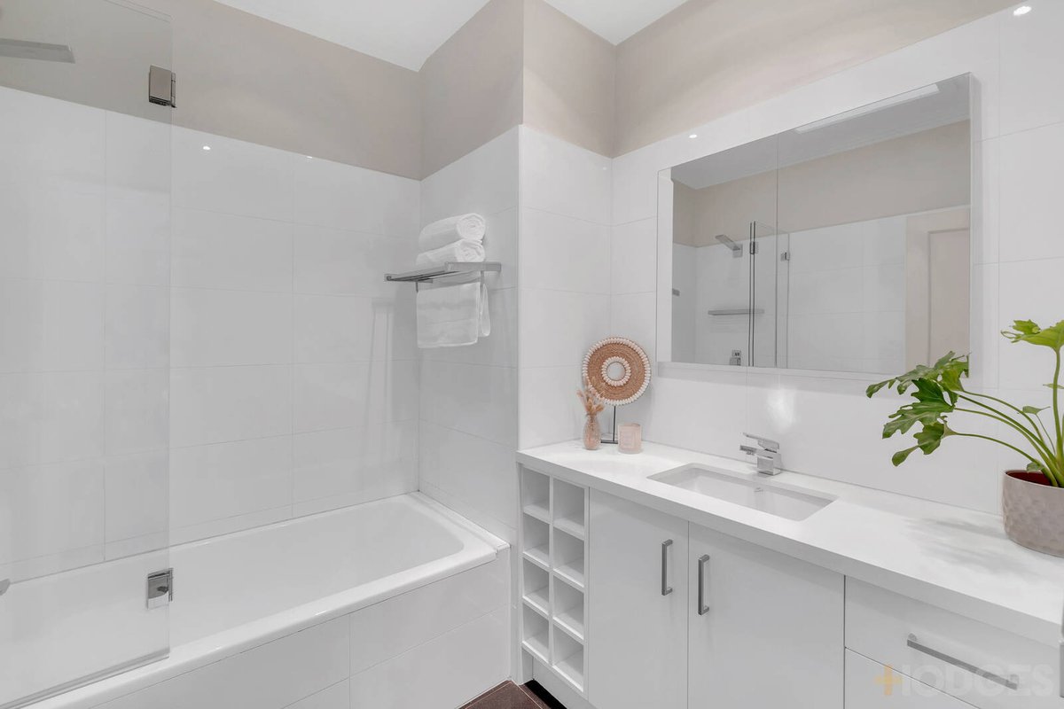251 Como Parade East Parkdale - Residential for sale