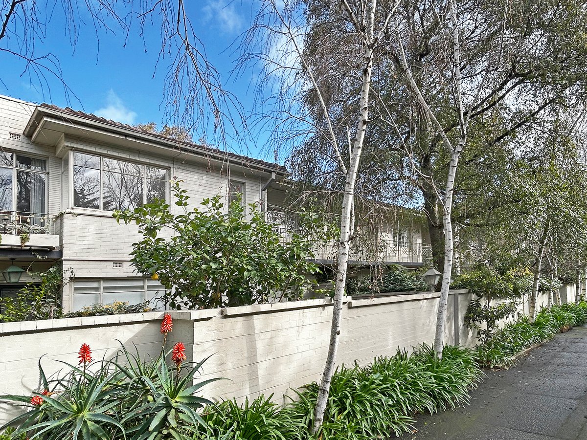 25 / 15-17 Cochrane Street Brighton - Residential for sale