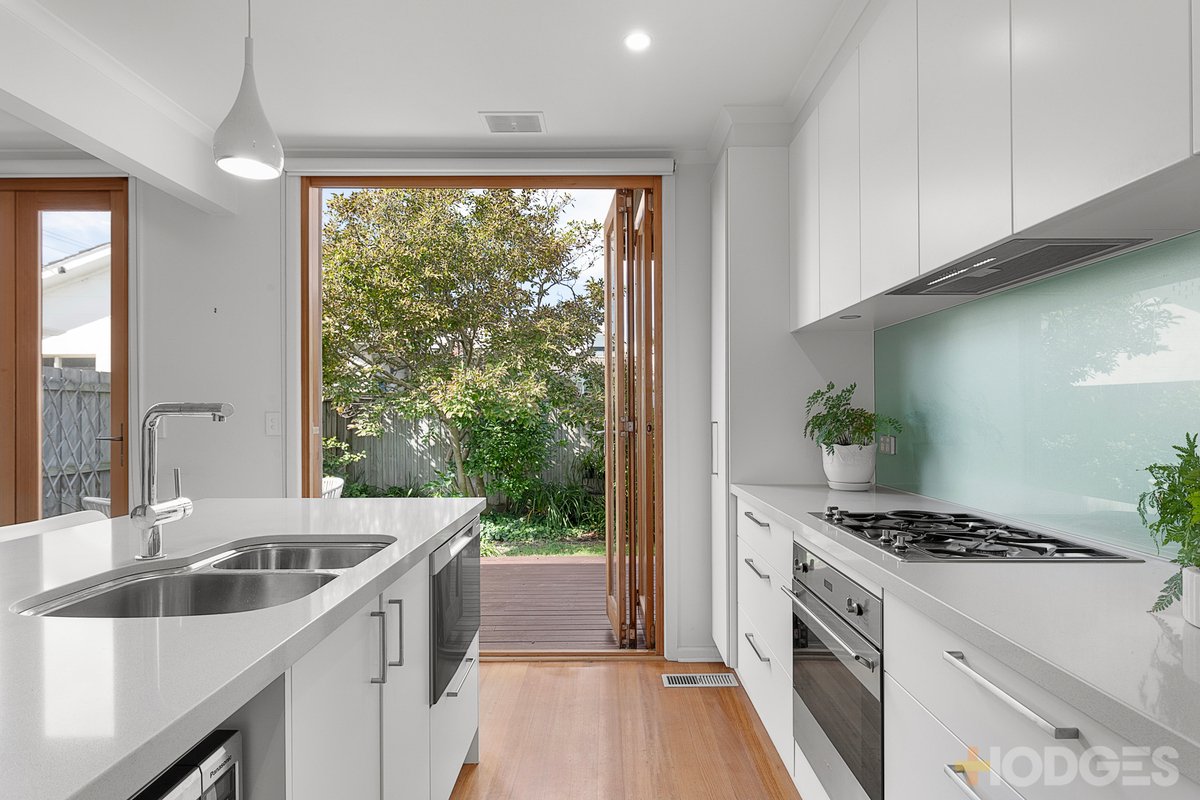 2 / 517 Balcombe Road Black Rock - Residential for sale