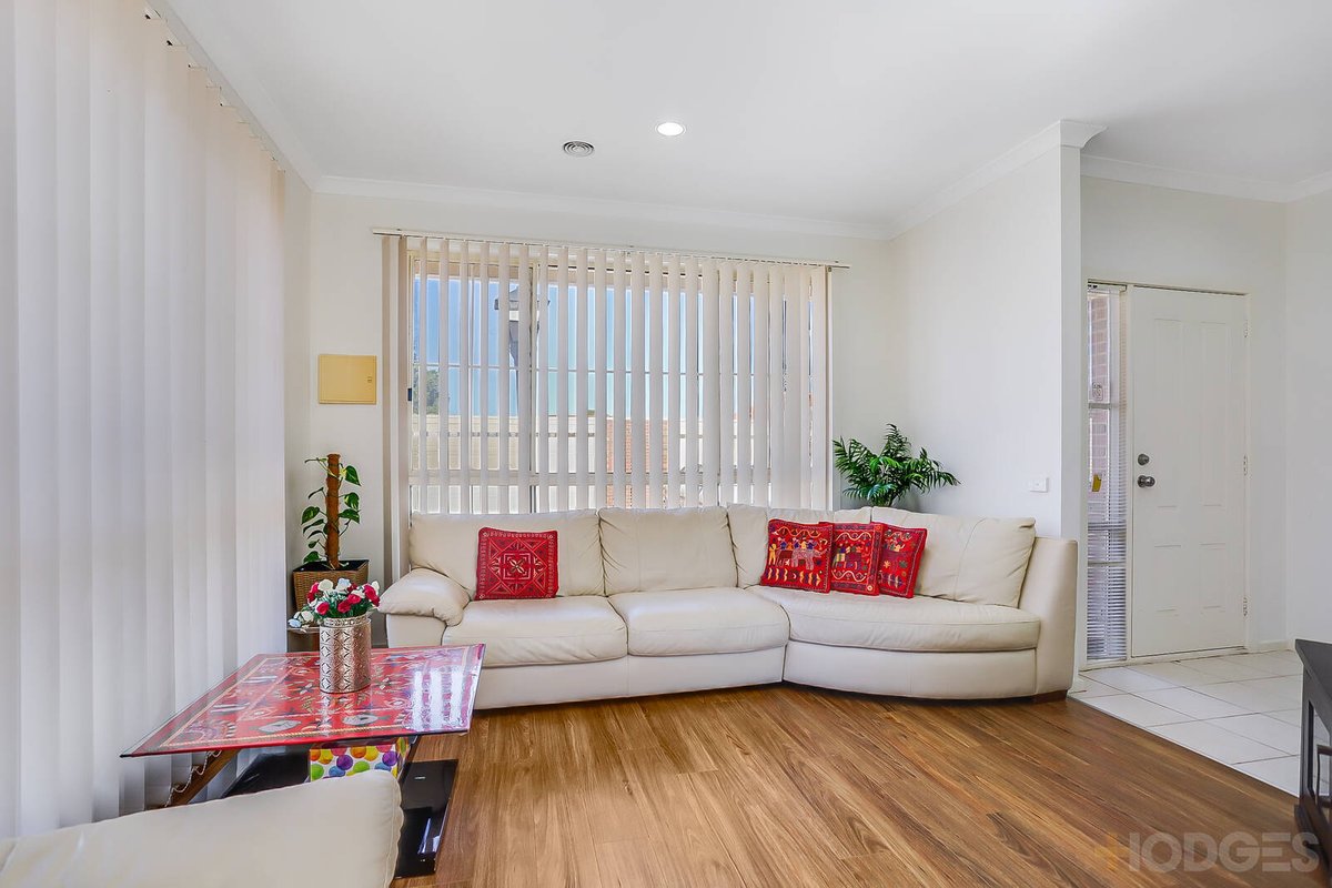 25 / 212 Shaws Road Werribee - Residential for sale
