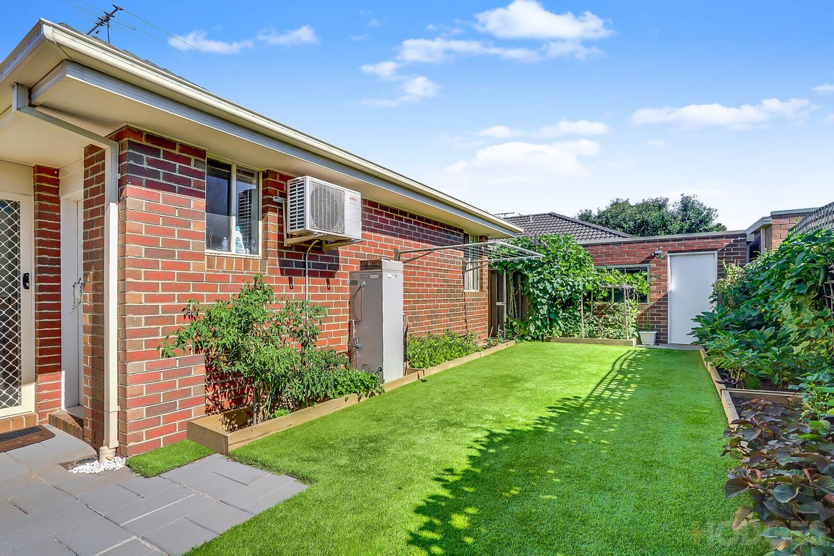 25 / 212 Shaws Road Werribee - Residential for sale