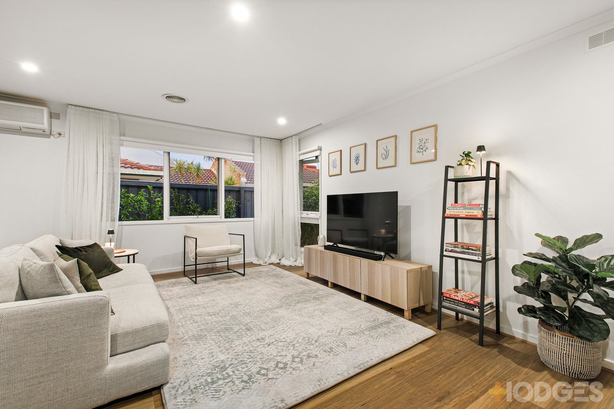 2 / 53 Lonsdale Avenue Hampton East - Residential for sale