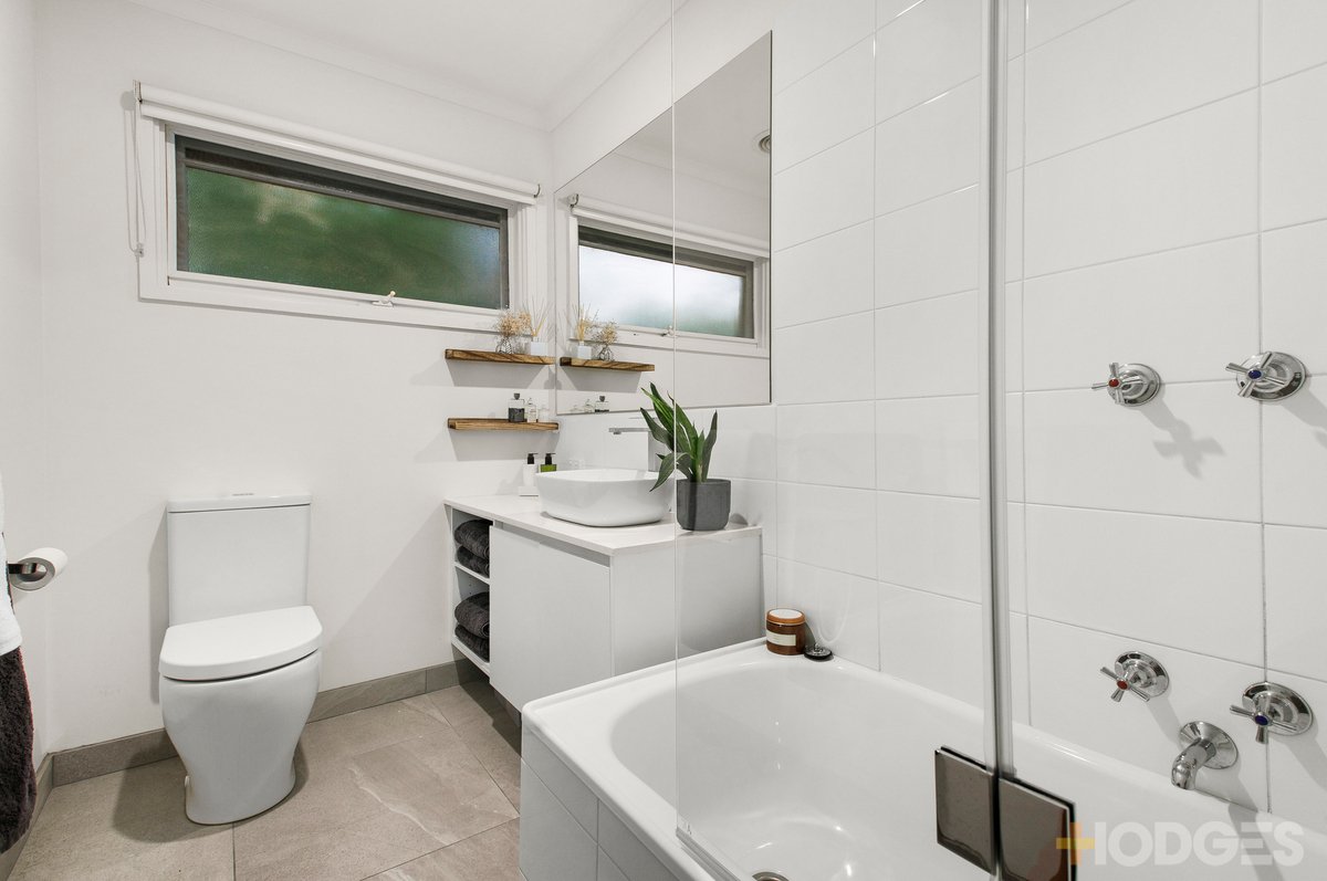 2 / 53 Lonsdale Avenue Hampton East - Residential for sale