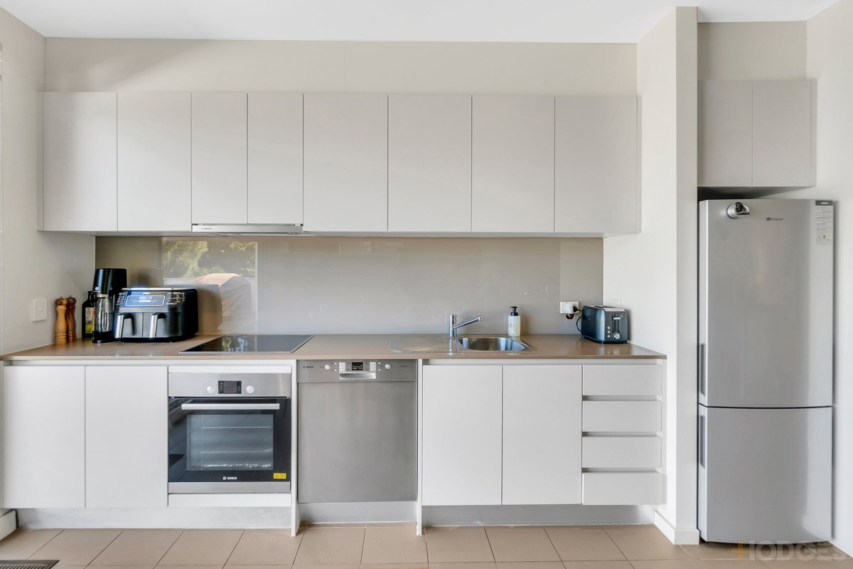25 / 31-35 Como Parade East Mentone - Residential for sale