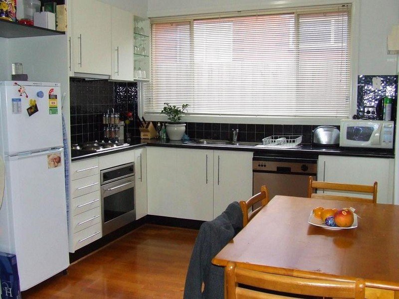 2 / 54 Hobbs Street SEDDON - Residential for sale