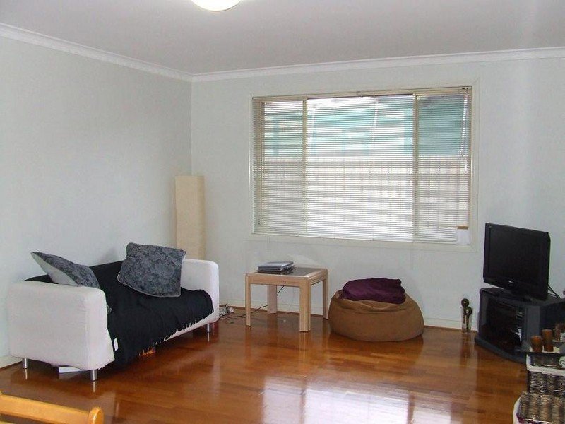 2 / 54 Hobbs Street SEDDON - Residential for sale