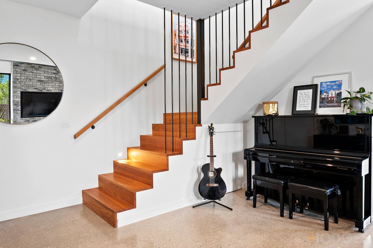 254 Yarra Street South Geelong - Residential for sale