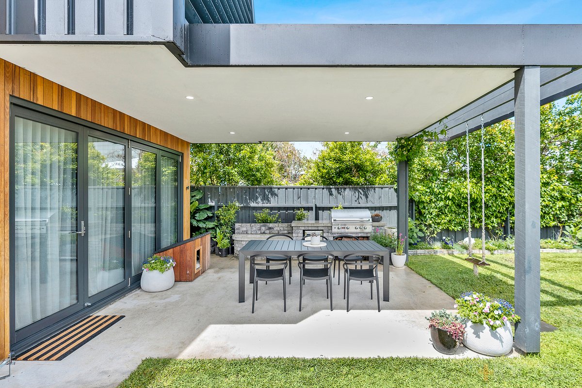 254 Yarra Street South Geelong - Residential for sale