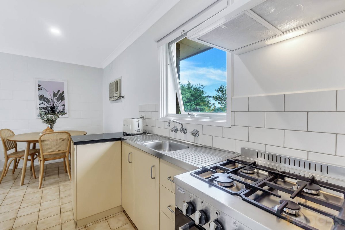 25 / 5-7 Brindisi Street Mentone - Residential for sale