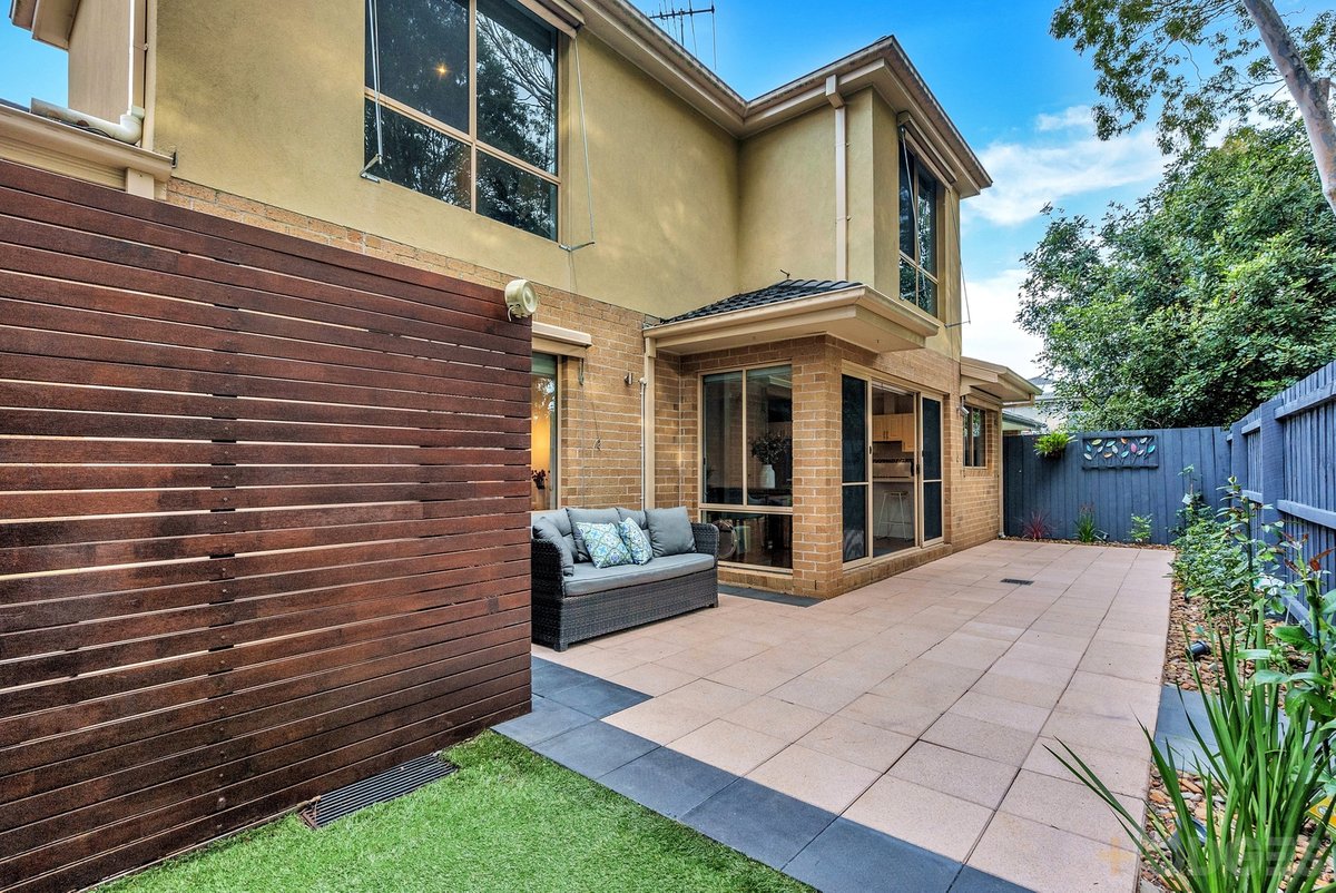 2 / 57 Bulli Street Moorabbin - Residential for sale