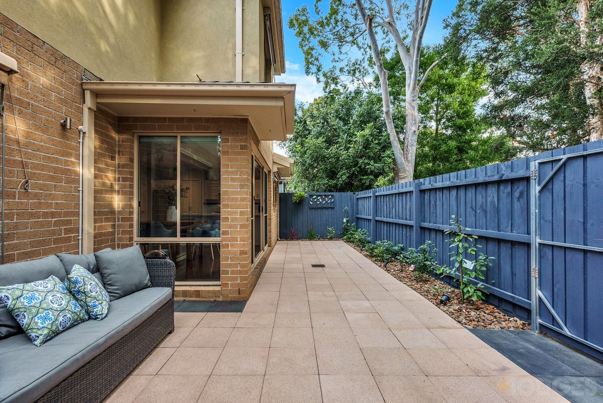 2 / 57 Bulli Street Moorabbin - Residential for sale