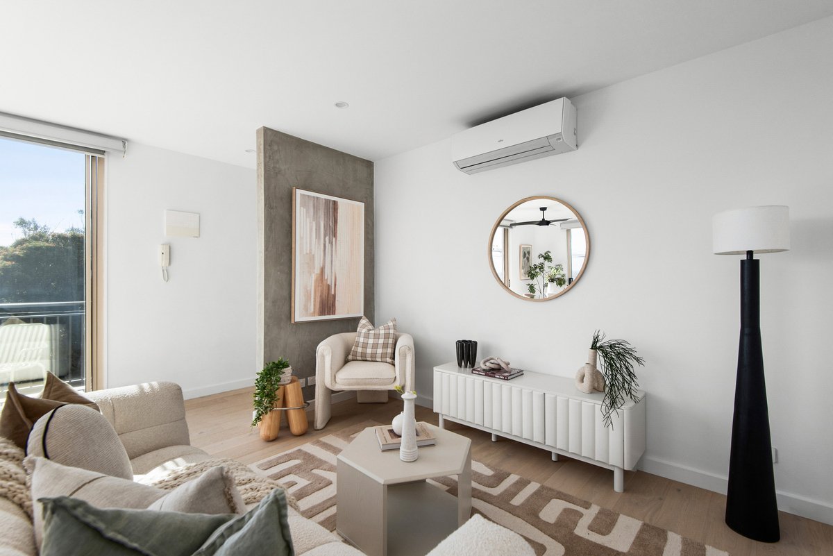 2 / 58 Beach Road Mentone - Residential for sale