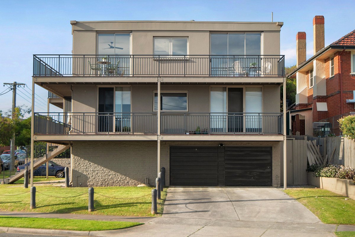 2 / 58 Beach Road Mentone - Residential for sale