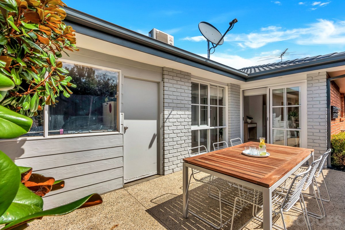 2 / 58 Warren Road Mordialloc - Residential for sale