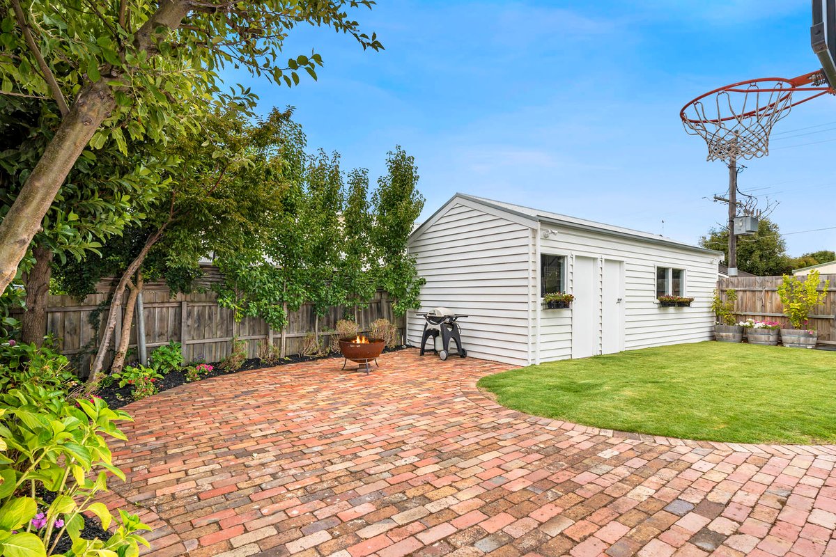 259 Autumn Street Manifold Heights - Residential for sale