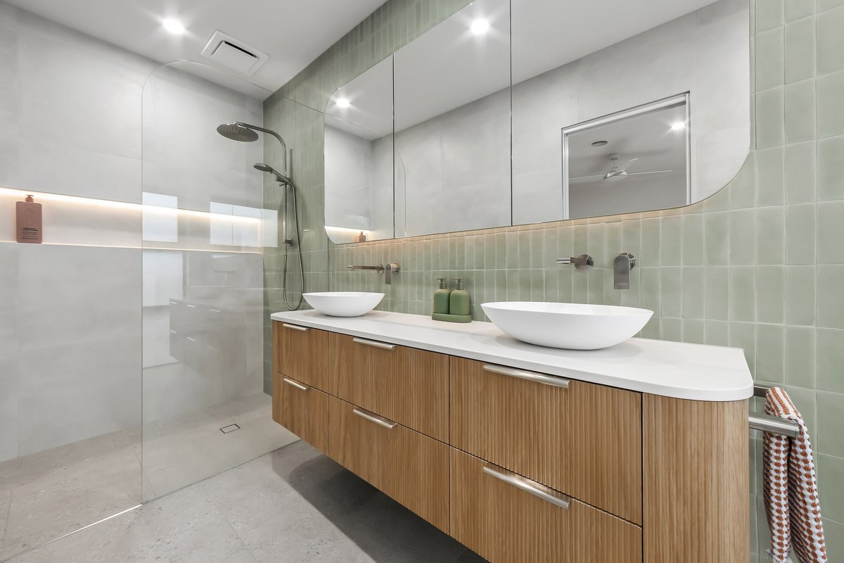 25B Field Avenue Edithvale - Residential for sale