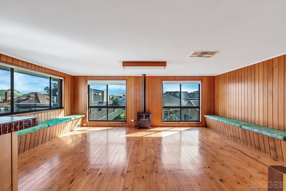 2 / 6 Bapaume Avenue Edithvale - Residential for sale