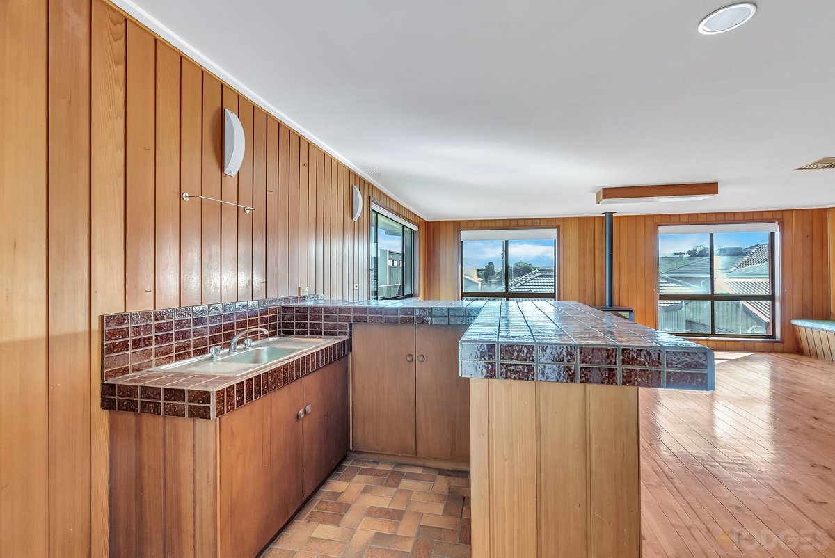 2 / 6 Bapaume Avenue Edithvale - Residential for sale