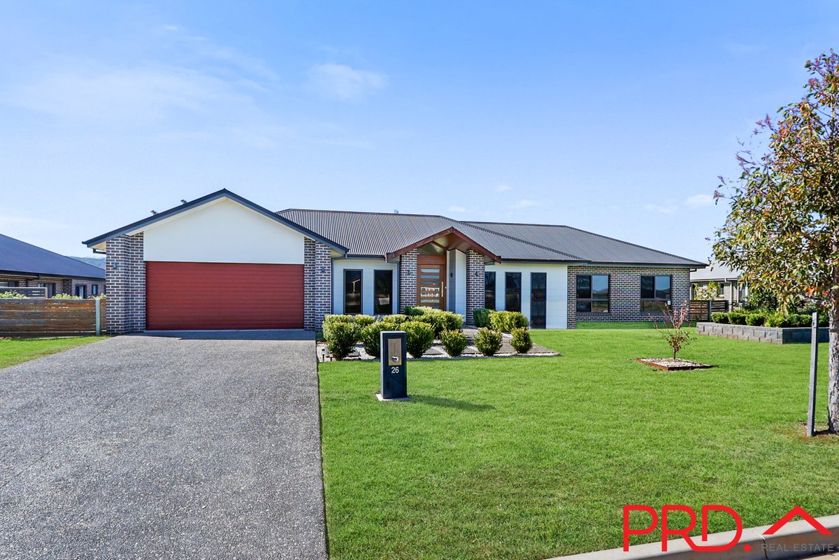 26 Bluebell Way, TAMWORTH NSW 2340