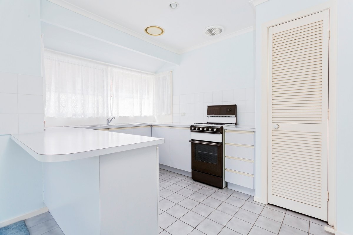 26 Burge Crescent Hoppers Crossing - Residential for sale
