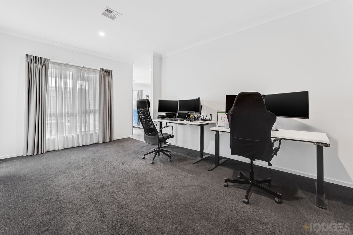 26 Clifton Circuit Tarneit - Residential for sale