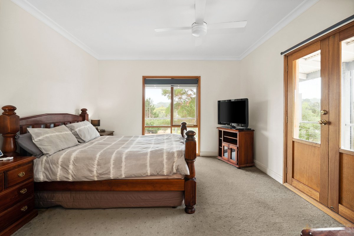 26 Kooralinga Drive Wandong - Residential for sale