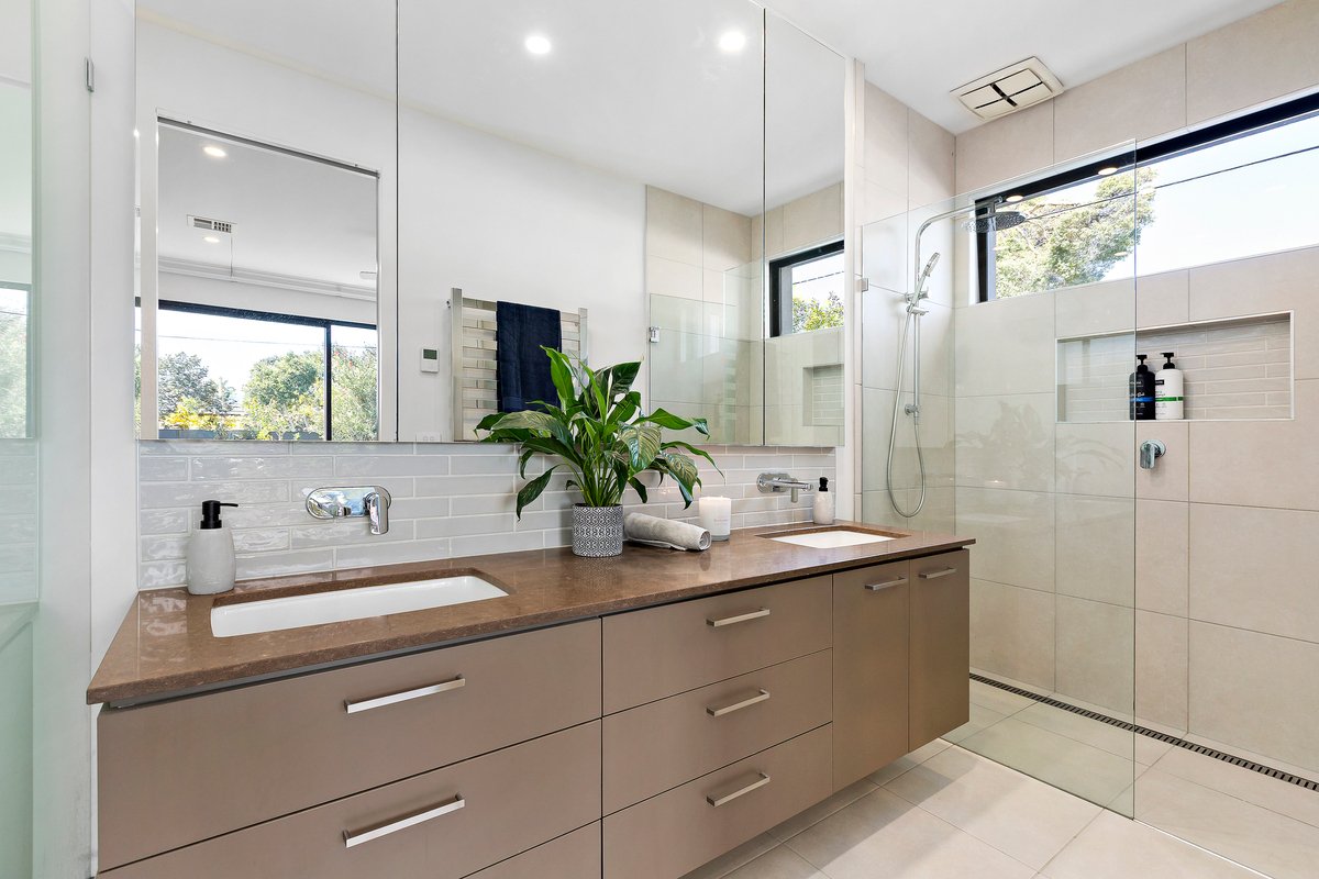 26 Lancaster Street Bentleigh East - Residential for sale