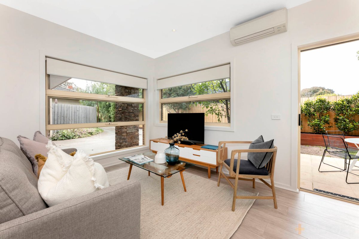 2 / 6 Magnolia Street Mordialloc - Residential for sale