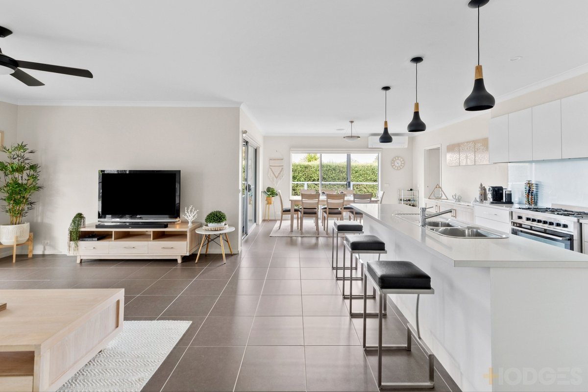 26 Penleigh Crescent Ocean Grove - Residential for sale