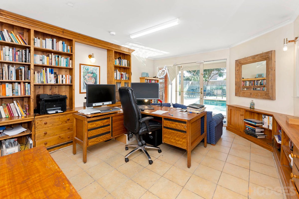 26 Retreat Road Hampton - Residential for sale