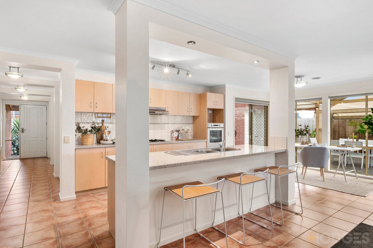26 Roseview Way St Albans Park - Residential for sale