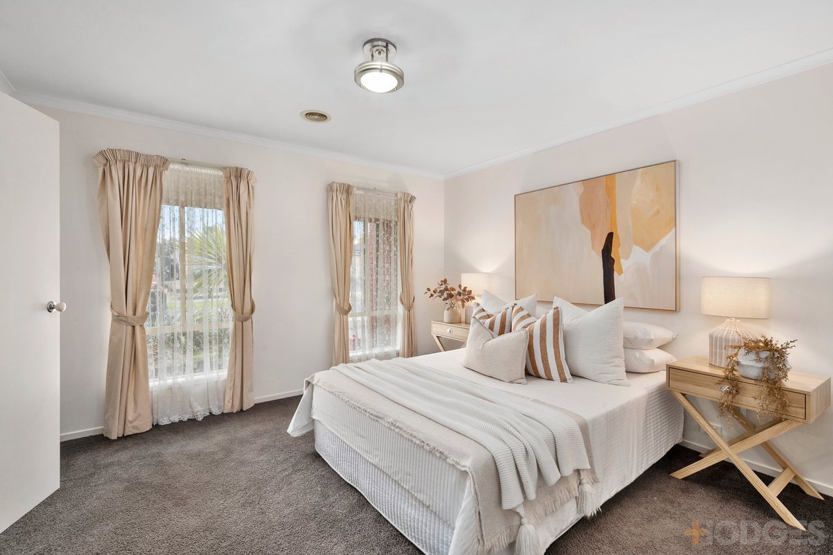 26 Roseview Way St Albans Park - Residential for sale