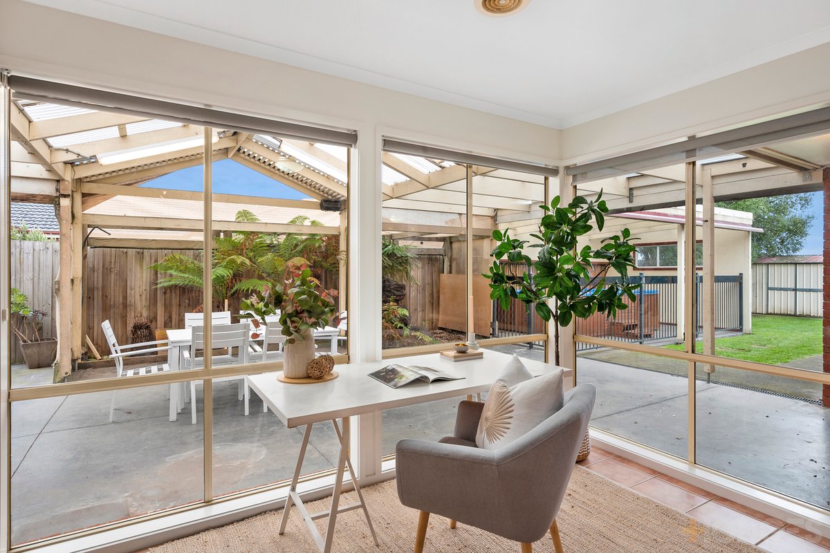 26 Roseview Way St Albans Park - Residential for sale