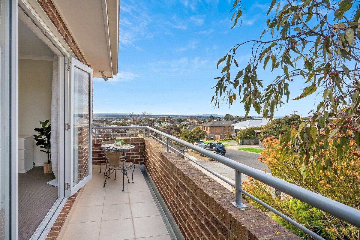26 Stanbury Avenue Highton - Residential for sale