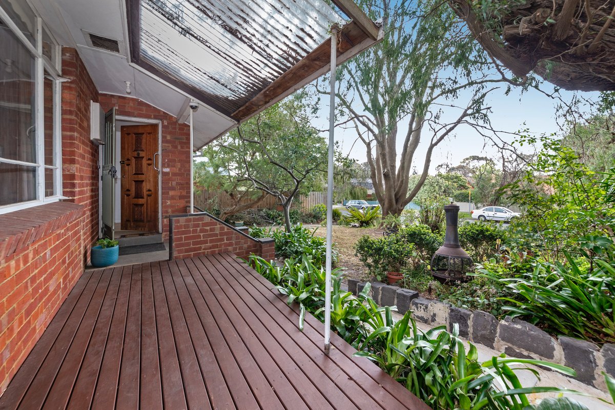 26 Widdop Crescent Hampton East - Residential for sale