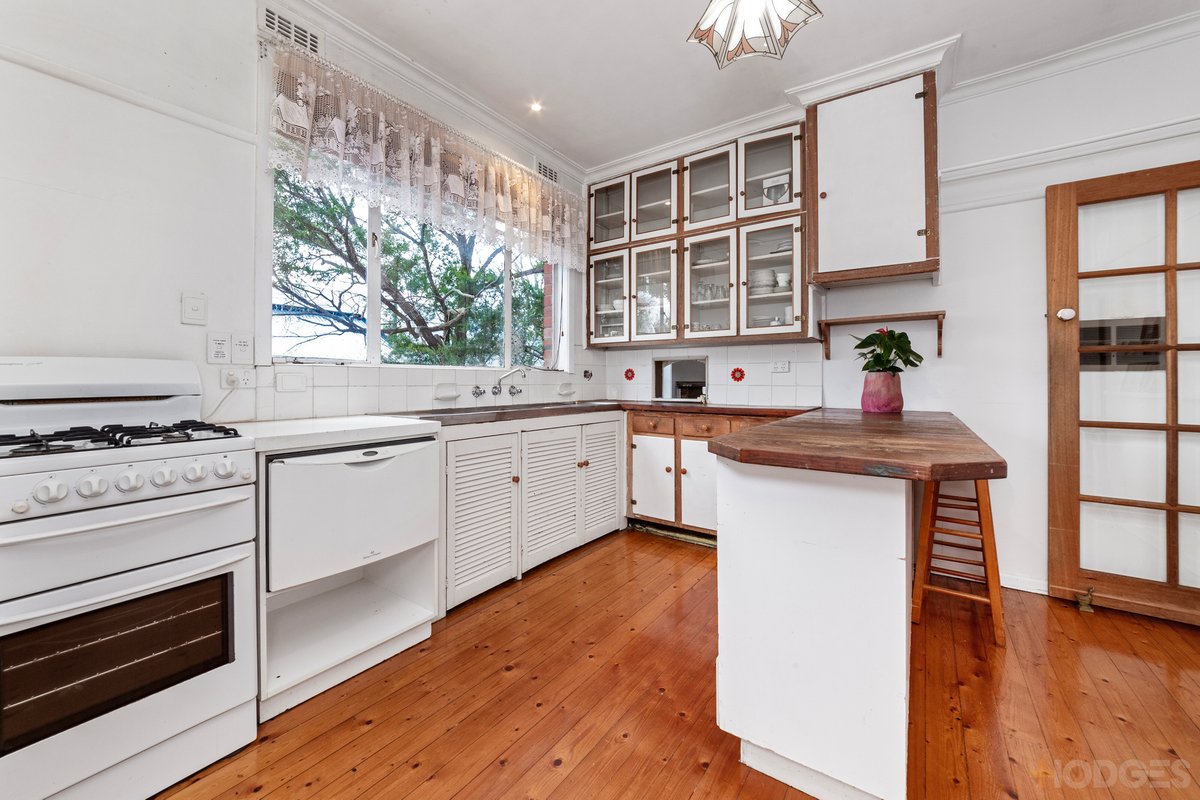 26 Widdop Crescent Hampton East - Residential for sale